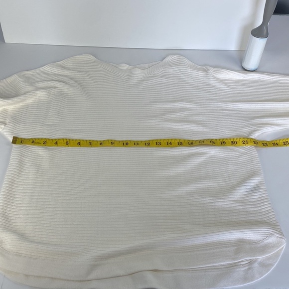 2/$25 NWT White boat neck ribbed long sleeve formal office sweater size Medium - Picture 6 of 8